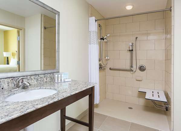  - Hampton Inn & Suites San Bernardino
