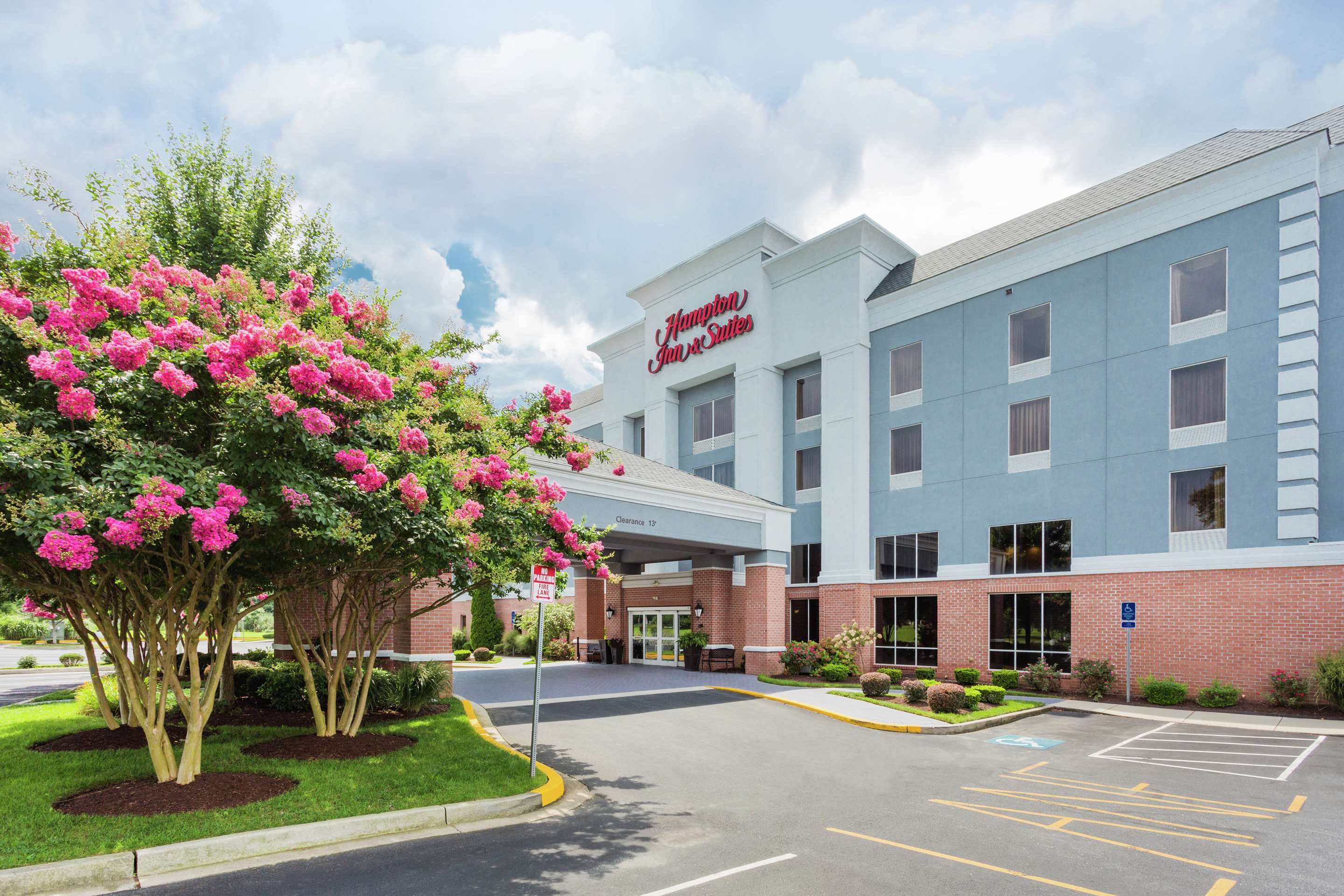 Exterior | Hampton Inn & Suites Salisbury/Fruitland