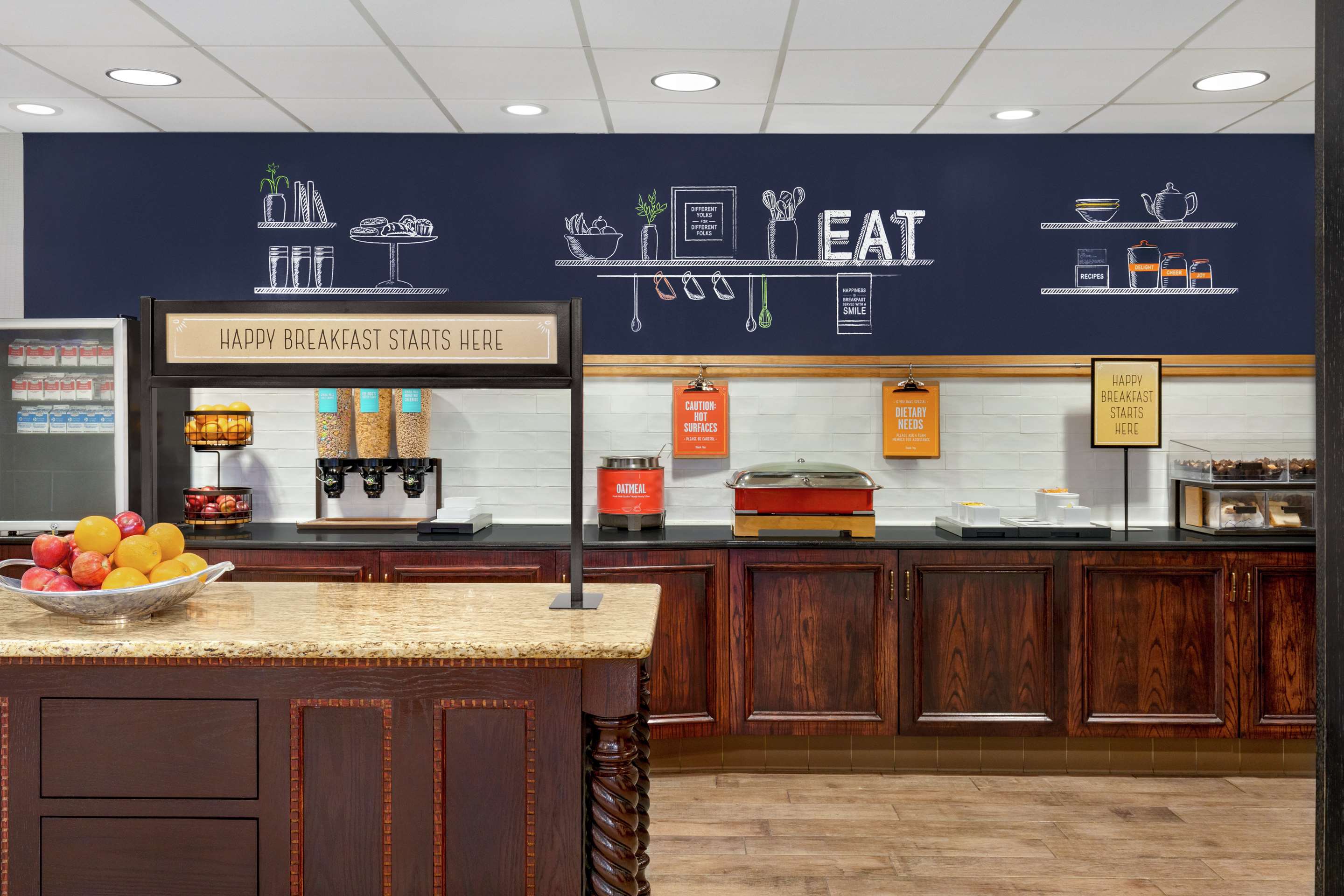 Breakfast Area | Hampton Inn & Suites Salisbury/Fruitland