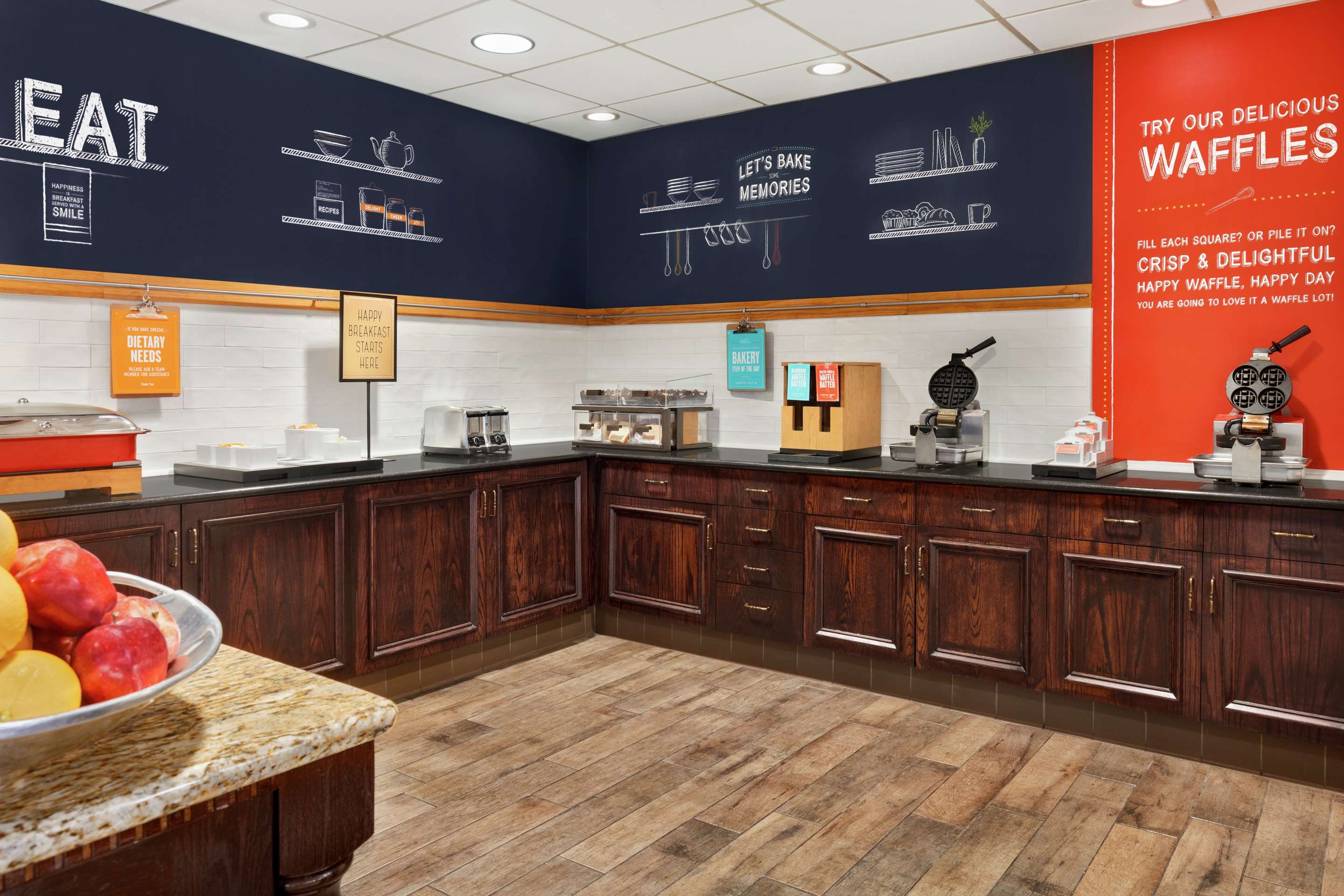Breakfast Area | Hampton Inn & Suites Salisbury/Fruitland