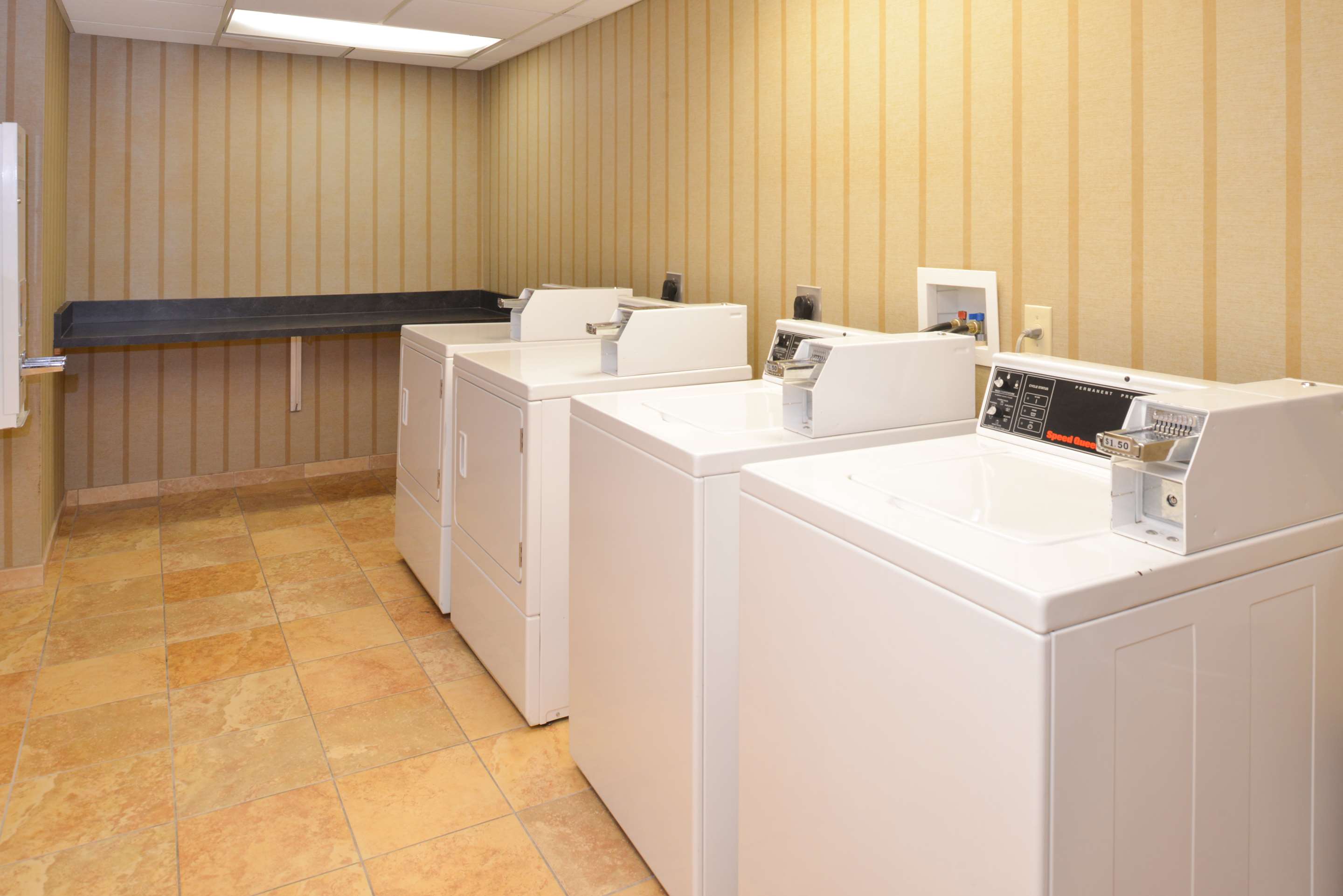 Property amenity | Hampton Inn & Suites Salisbury/Fruitland
