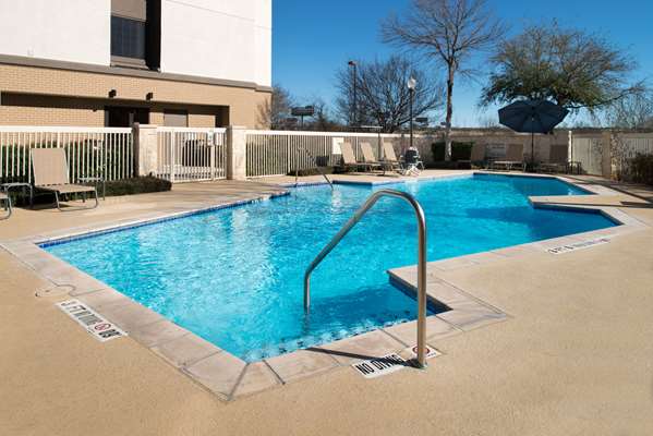 Pool - Hampton Inn & Suites Schertz - I-35, Exit 175