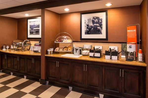 Amenities - Hampton Inn & Suites Schertz - I-35, Exit 175