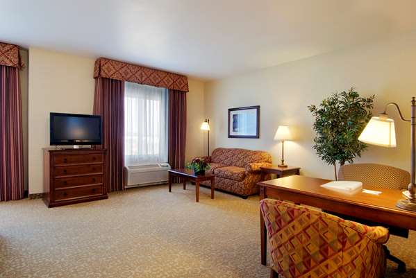  - Hampton Inn & Suites Lodi