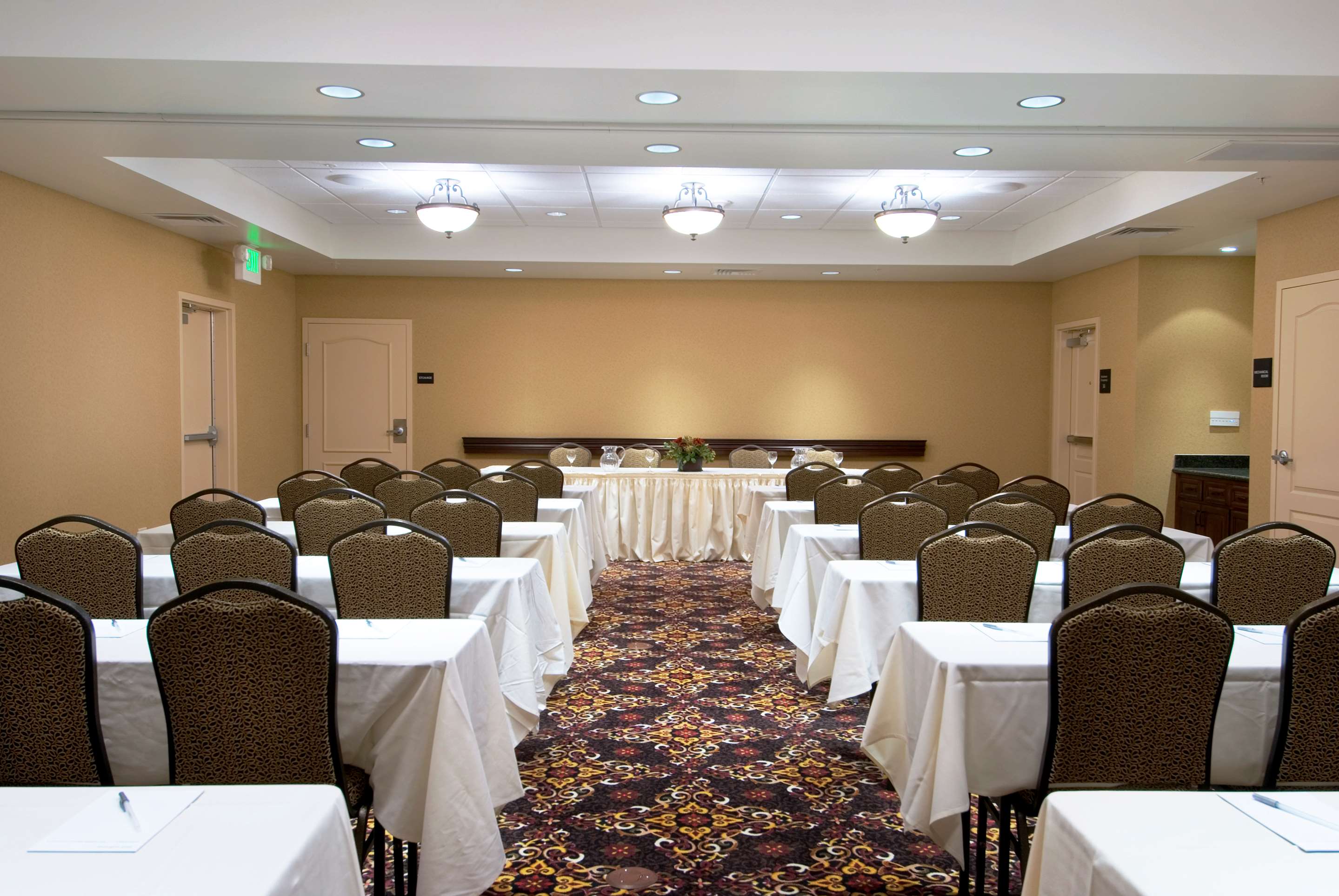 Meeting Room | Hampton Inn & Suites Lodi