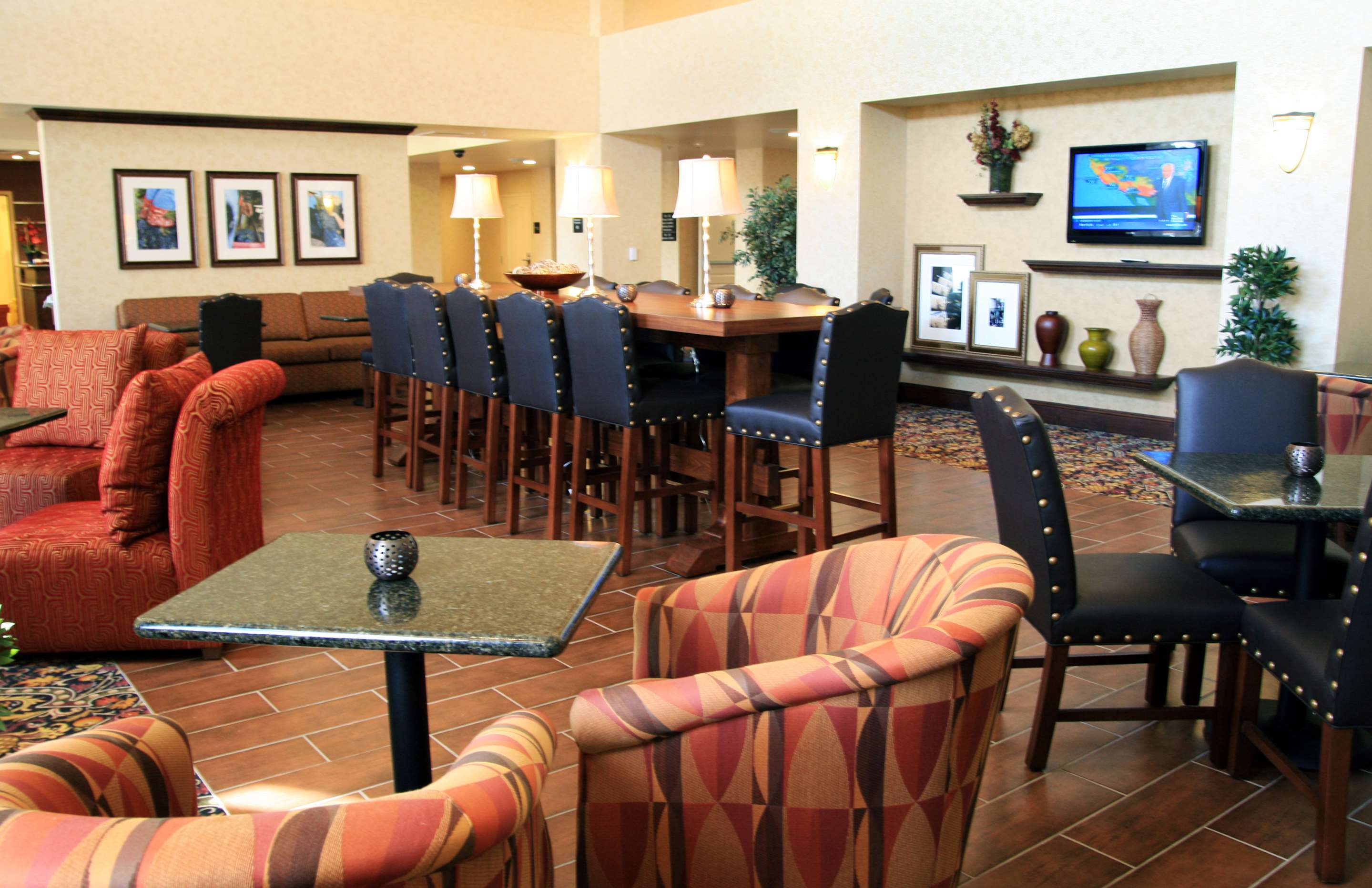 Reception | Hampton Inn & Suites Lodi