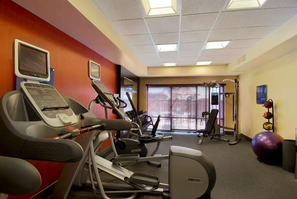 Fitness/ Exercise Room - Hampton Inn & Suites Lodi