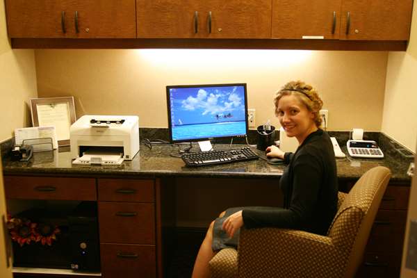 Conference Area - Hampton Inn & Suites Lodi