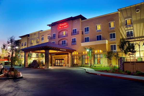 Exterior view - Hampton Inn & Suites Lodi