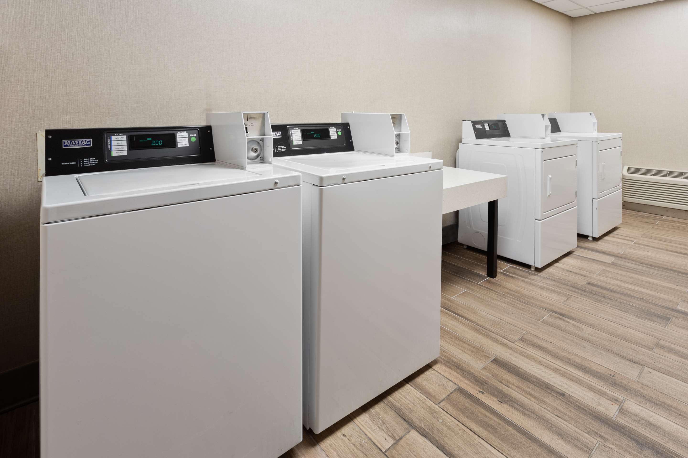 Property amenity | Hampton Inn & Suites Scottsburg