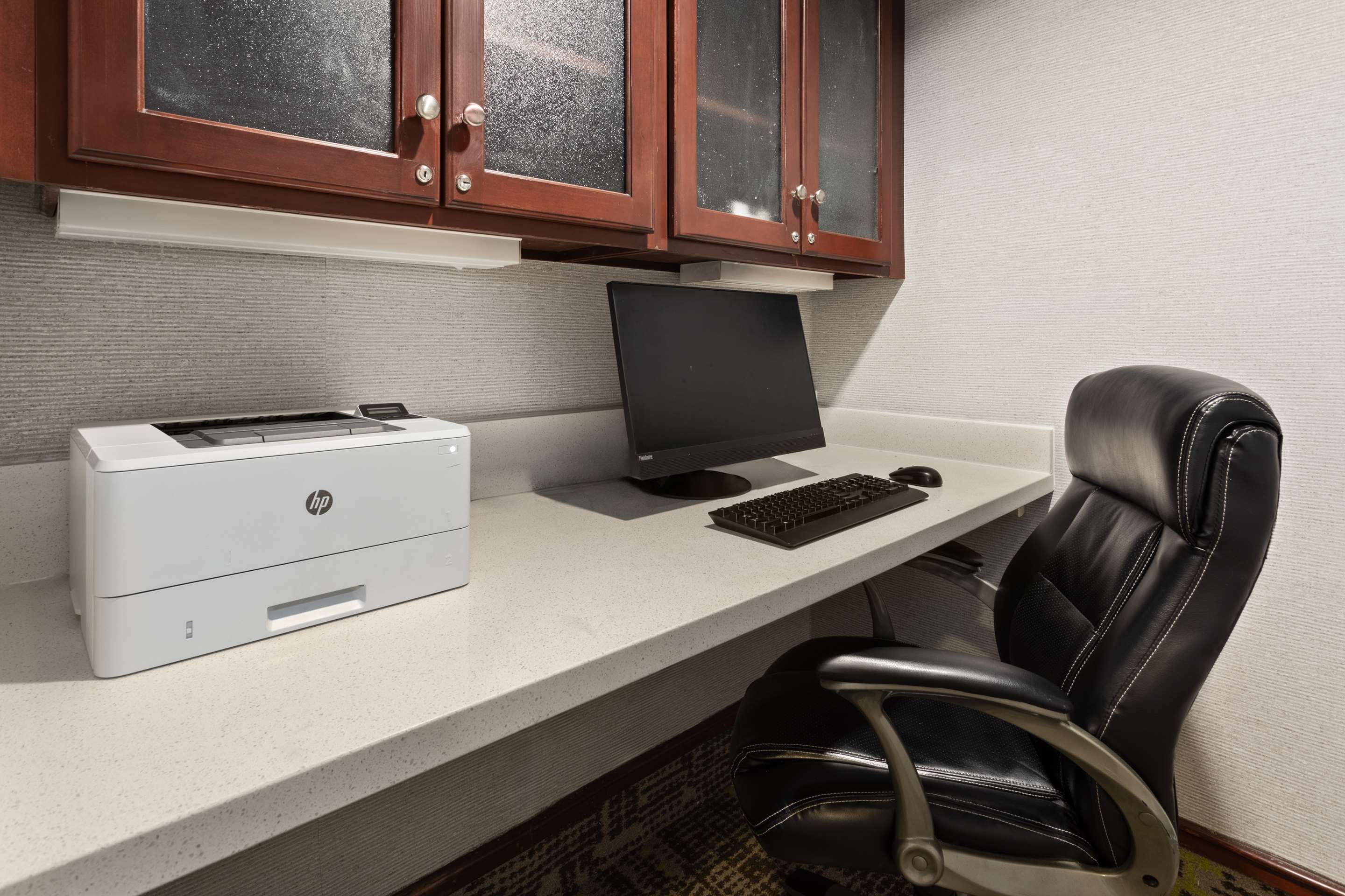 Business Center | Hampton Inn & Suites Scottsburg