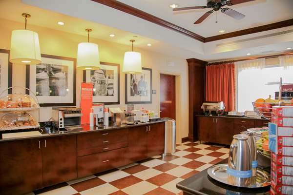 Restaurant - Hampton Inn Matamoras