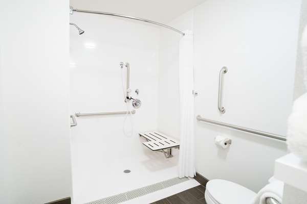  - Hampton Inn Clarks Summit - I-81, Exit 194