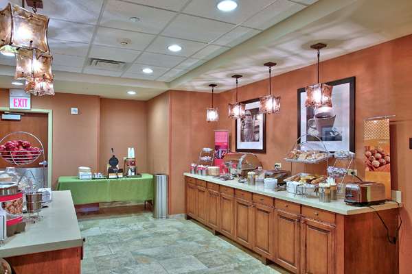 Amenities - Hampton Inn & Suites Riverwalk Hotel Scottsdale