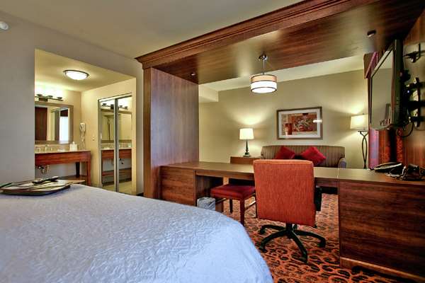  - Hampton Inn & Suites Riverwalk Hotel Scottsdale