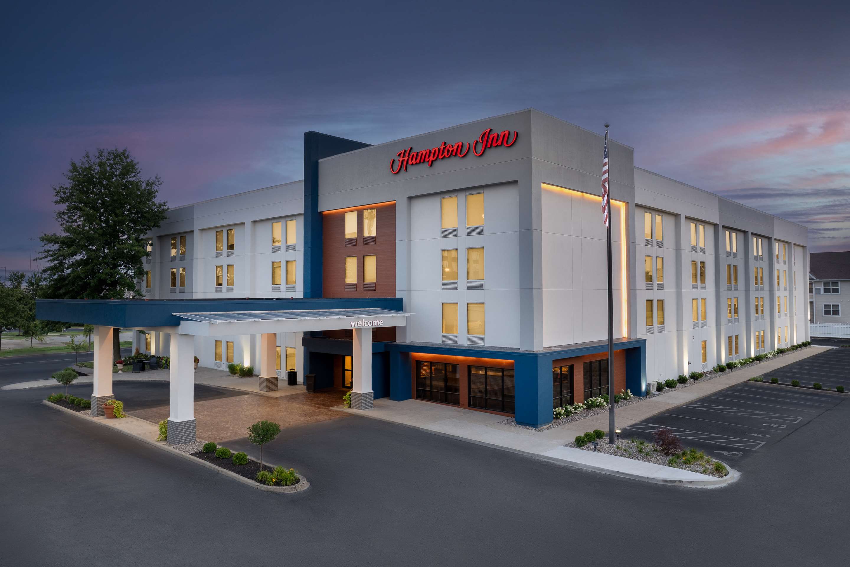Exterior | Hampton Inn Louisville-Airport