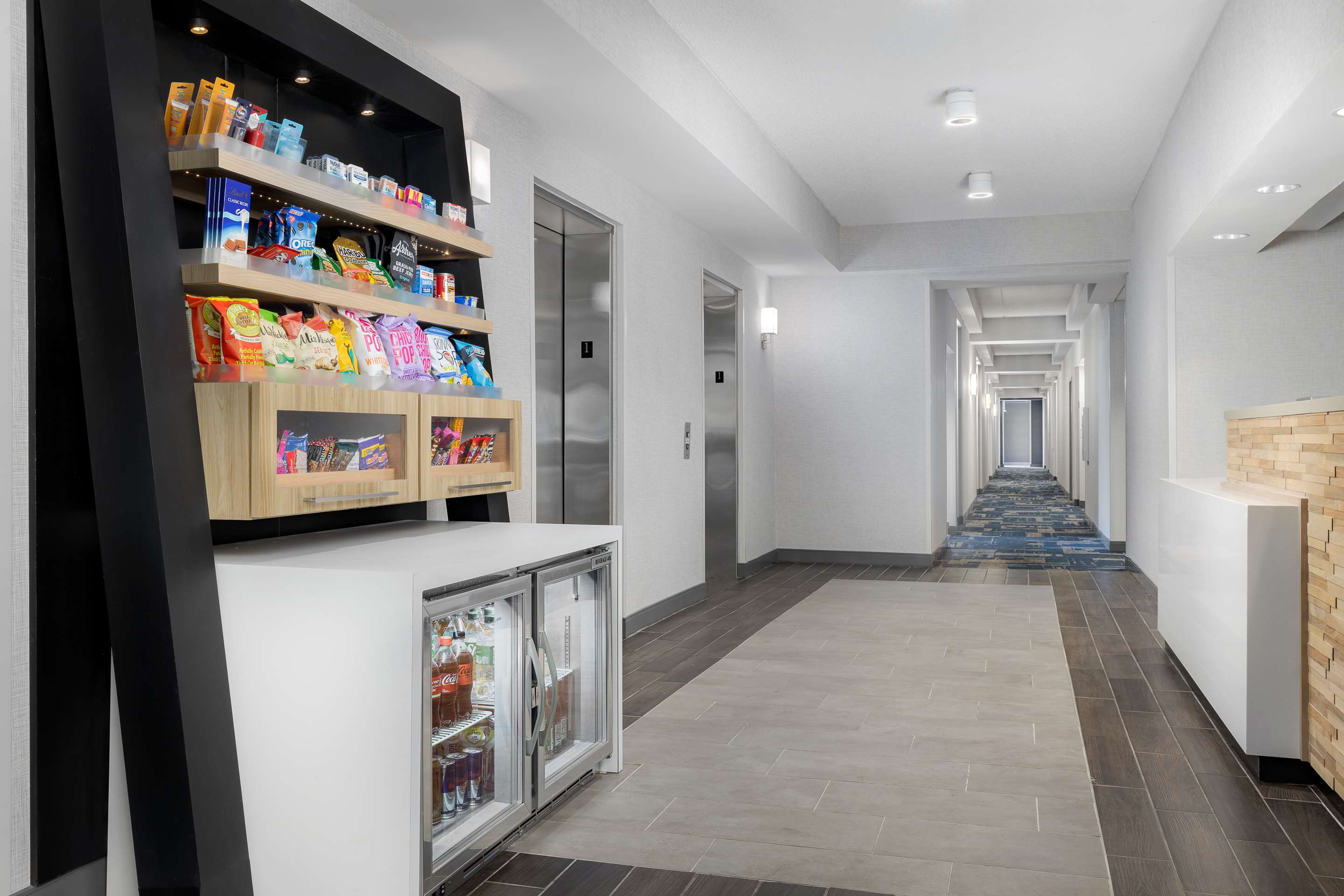 Restaurant | Hampton Inn Louisville-Airport