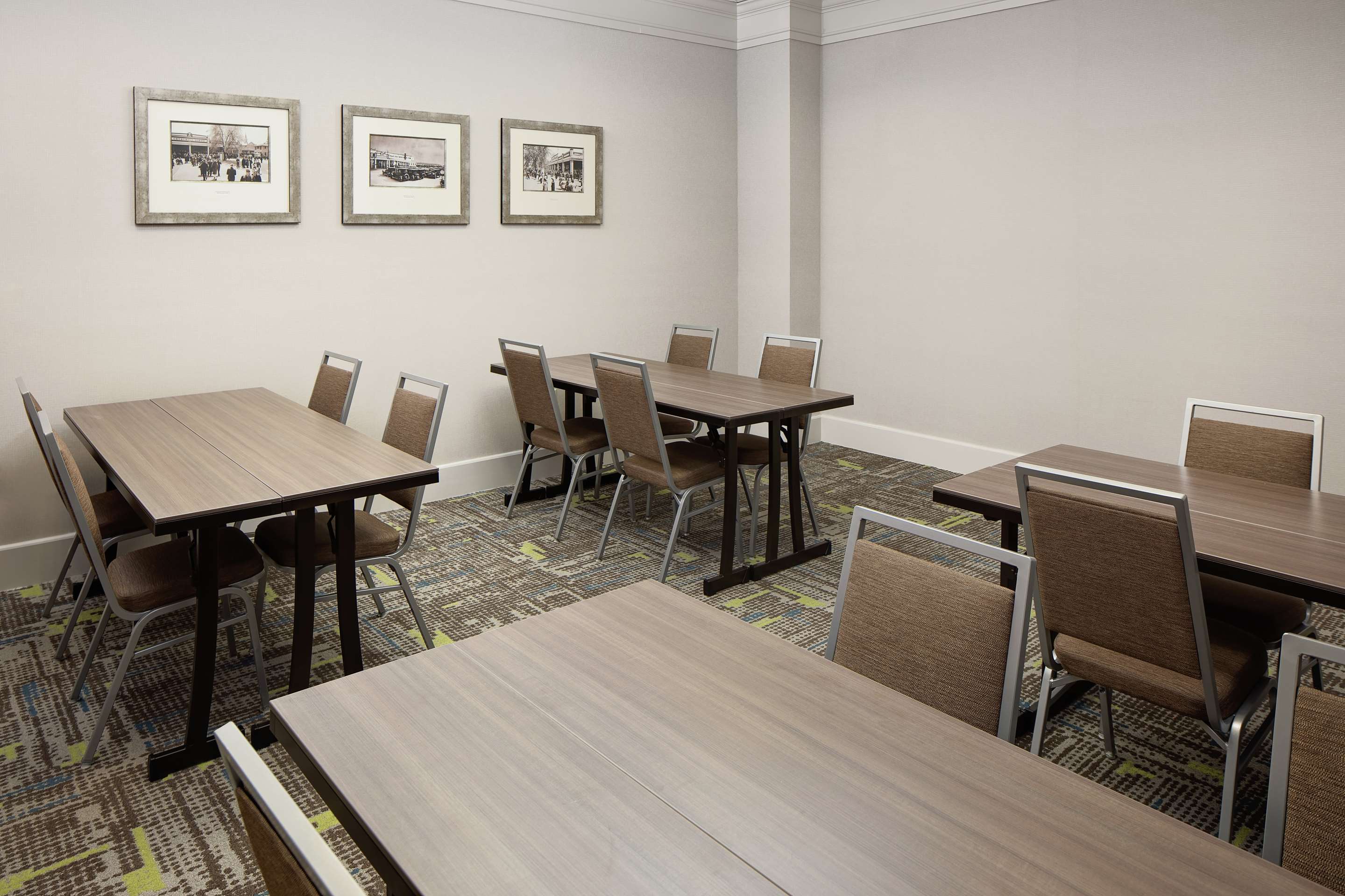 Meeting Room | Hampton Inn Louisville Downtown