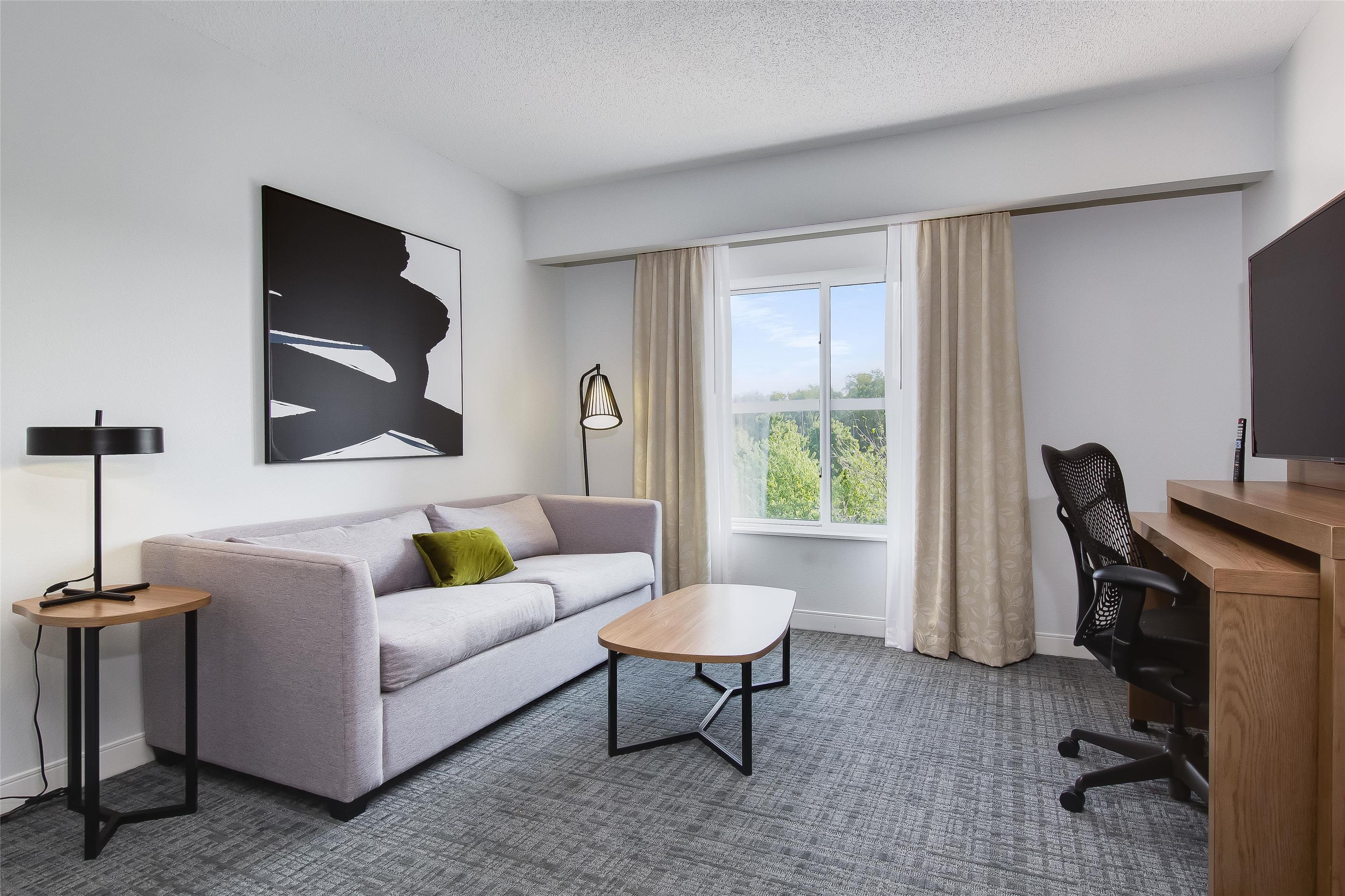 Guest room