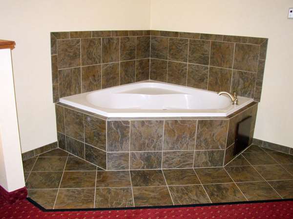  - Hampton Inn & Suites Jeffersontown - I-64, Exit 17