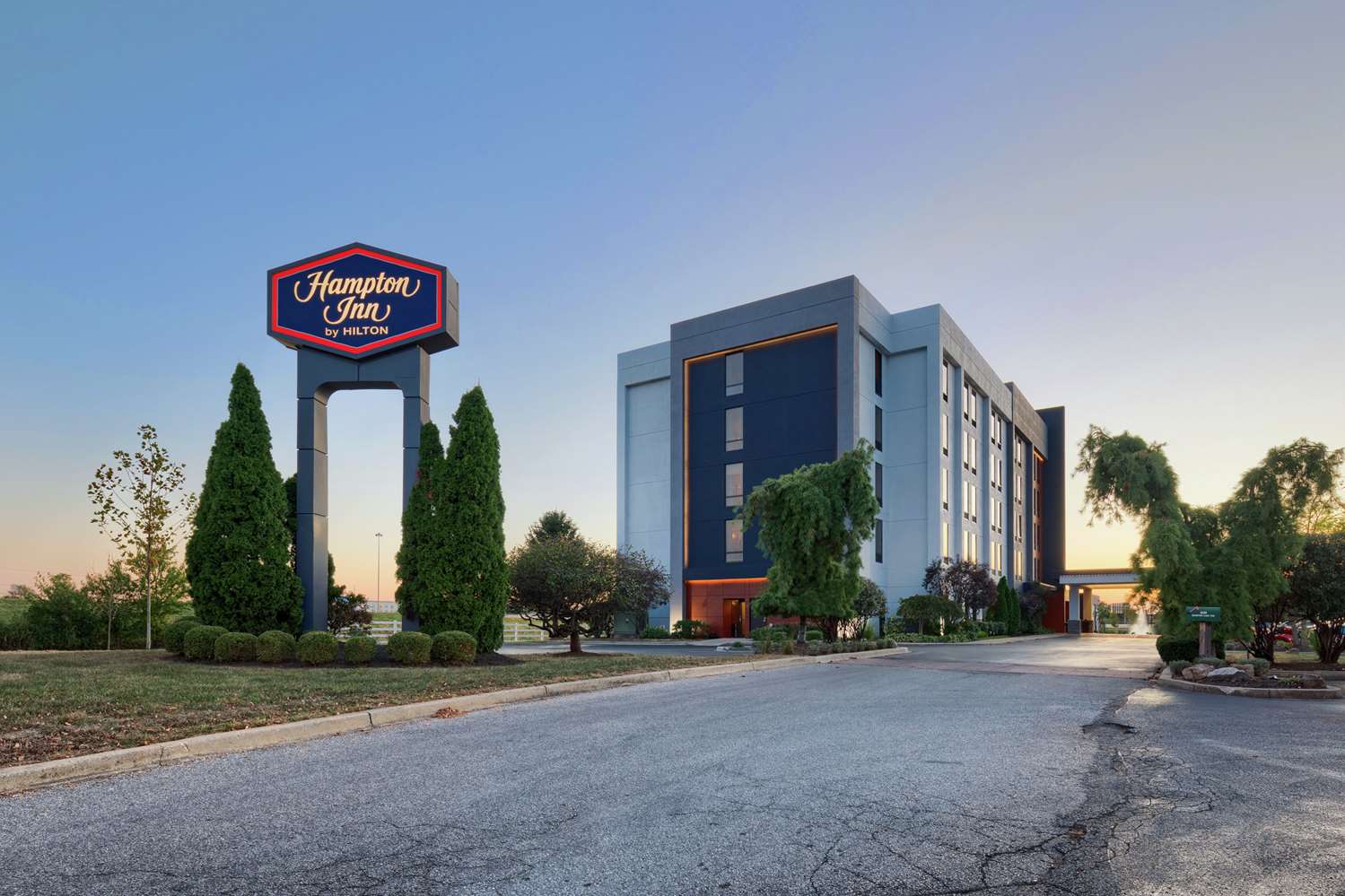 Hampton Inn Louisville I265, Exit 32, KY See Discounts