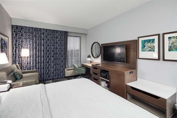  - Hampton Inn Louisville - I-265, Exit 32