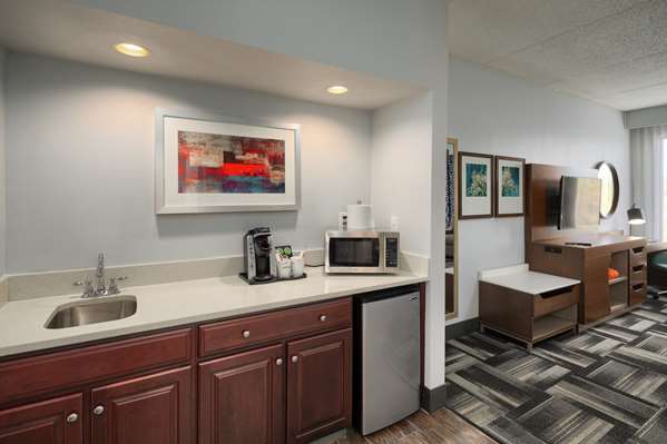  - Hampton Inn Louisville - I-265, Exit 32