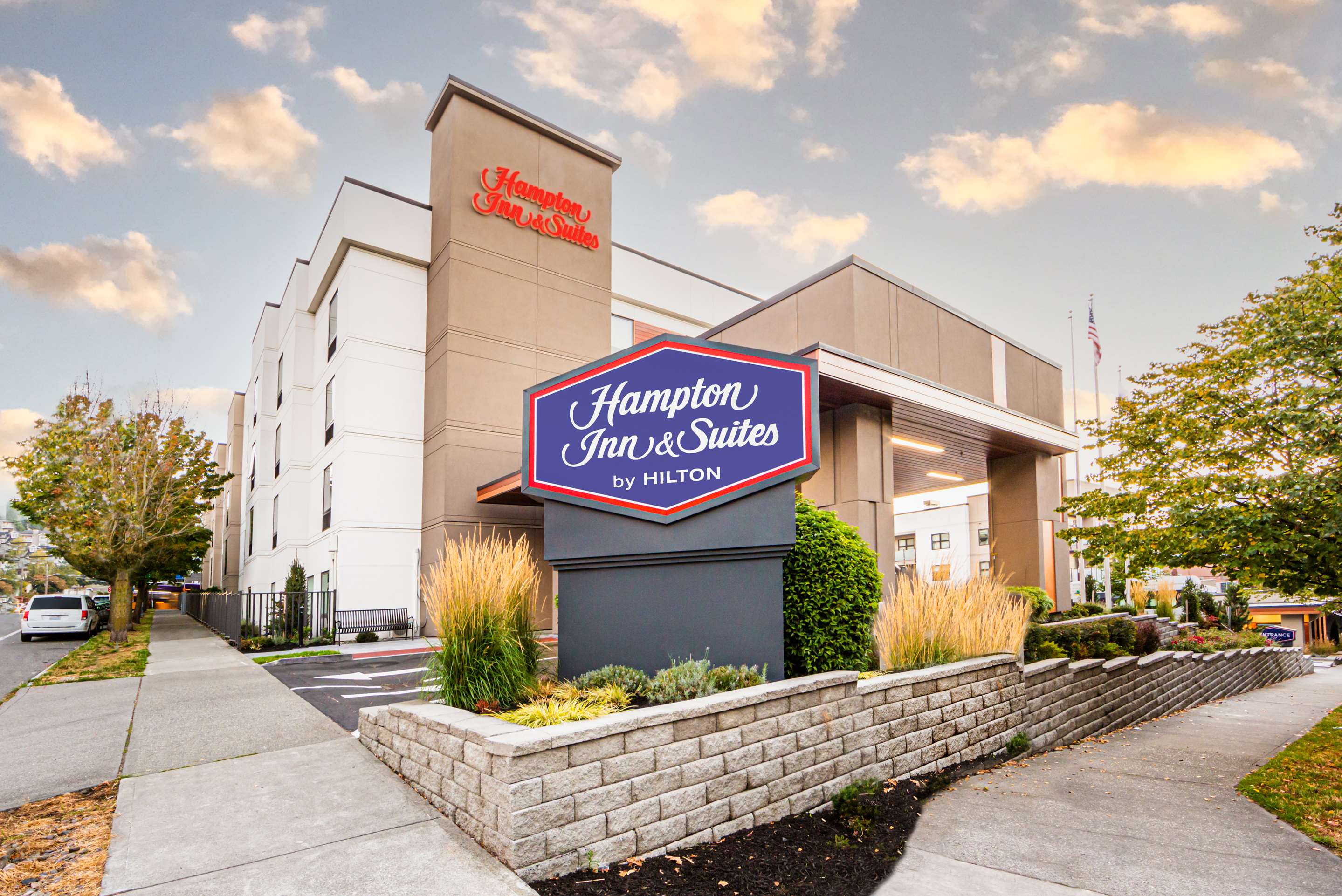 Exterior | Hampton Inn & Suites Seattle-Downtown