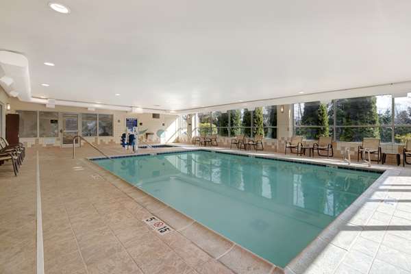 Pool - Hampton Inn & Suites Federal Way - I-5, Exit 143