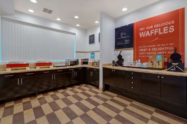 Amenities - Hampton Inn & Suites Federal Way - I-5, Exit 143