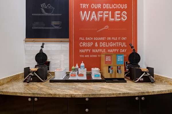 Amenities - Hampton Inn & Suites Federal Way - I-5, Exit 143