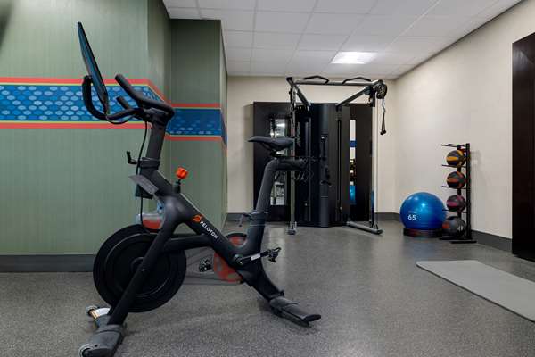 Fitness/ Exercise Room - Hampton Inn & Suites Federal Way - I-5, Exit 143