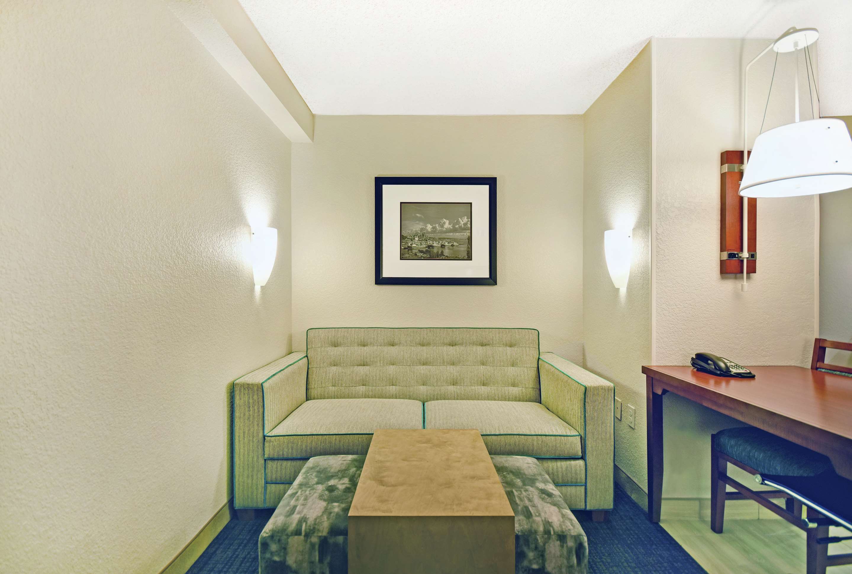 Guest room