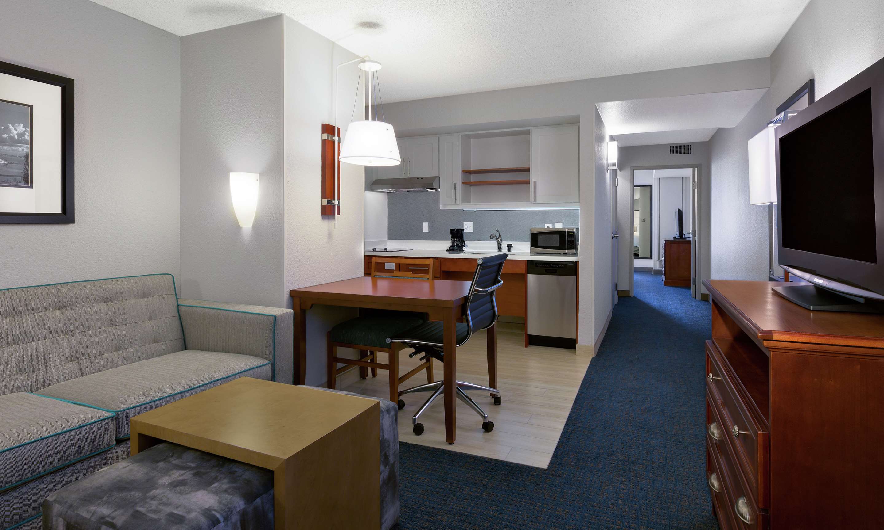 Guest room