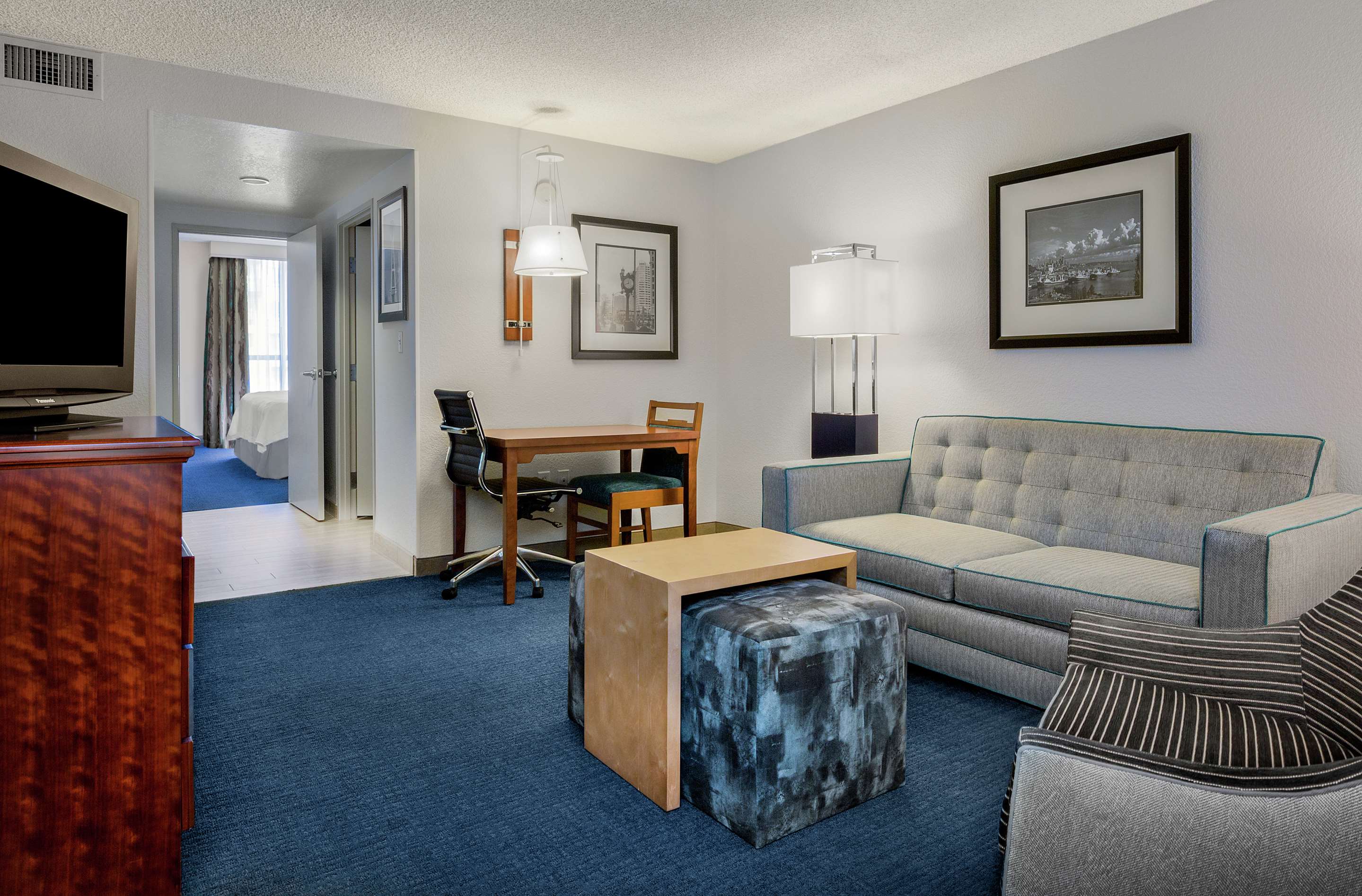 Guest room