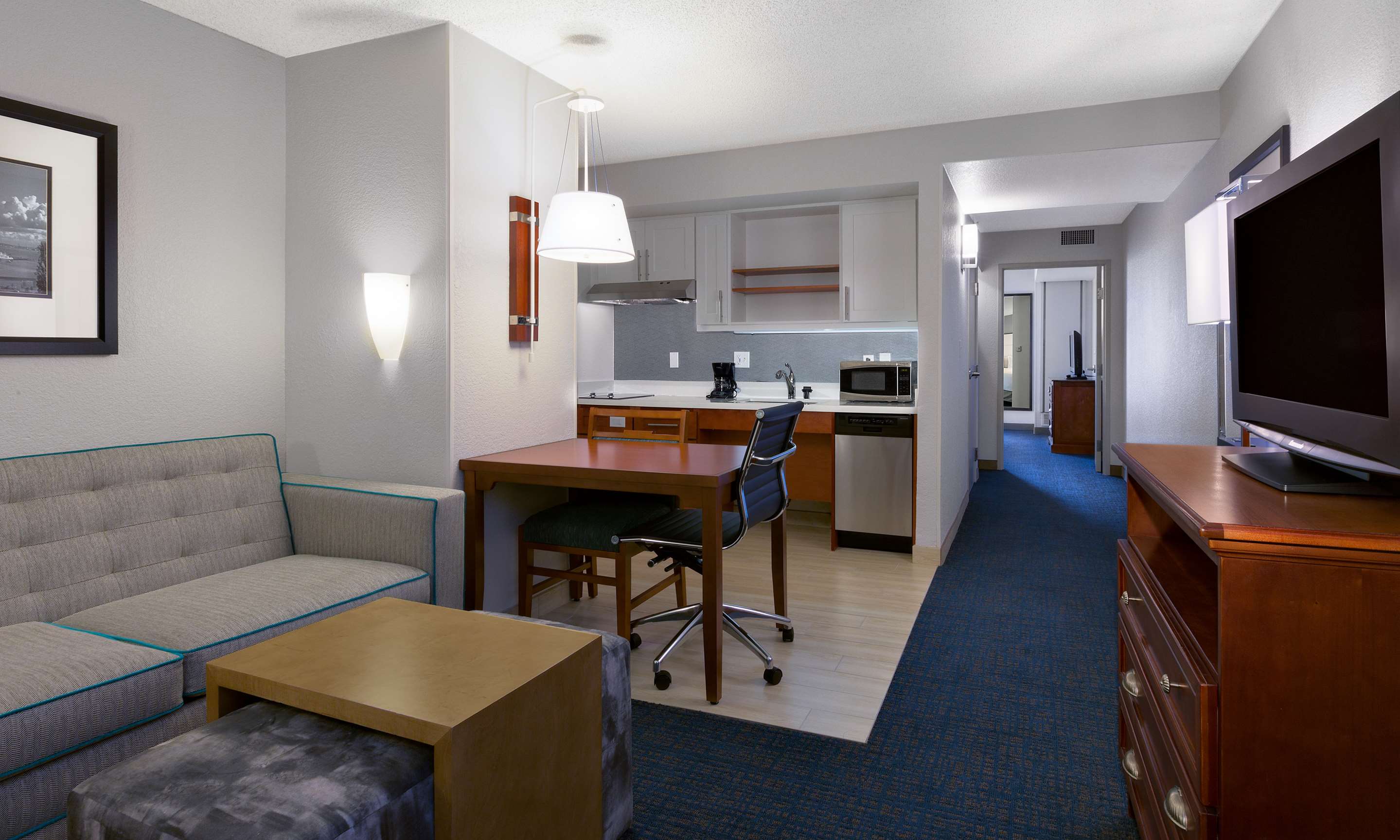 Guest room