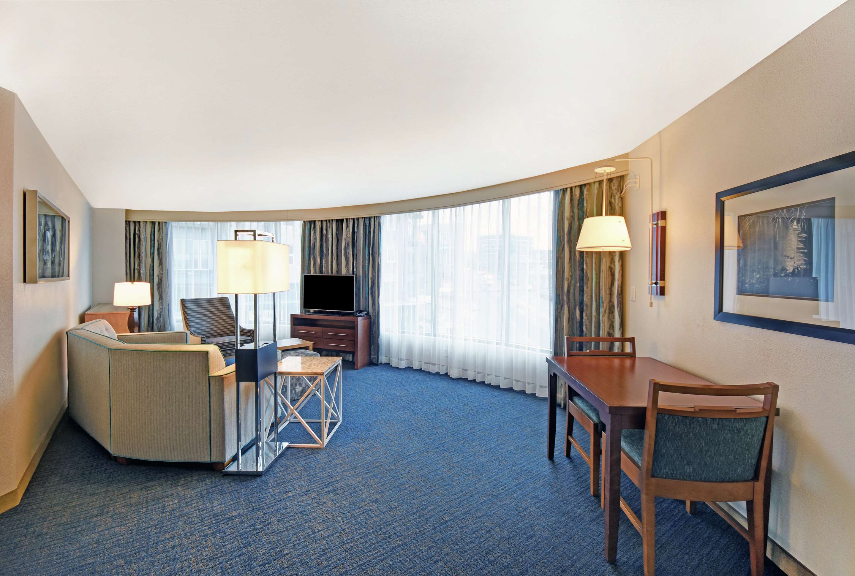 Guest room
