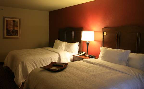  - Hampton Inn & Suites SeaTac