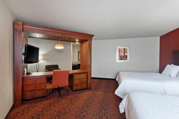  - Hampton Inn & Suites SeaTac