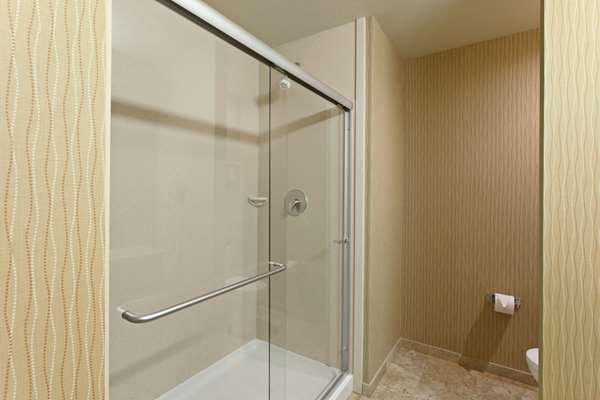  - Hampton Inn & Suites SeaTac