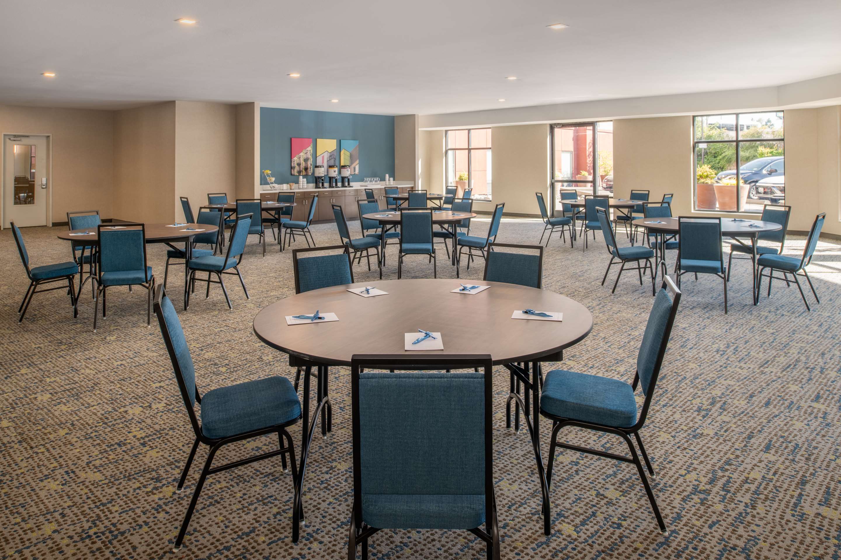 Meeting Room | Hampton Inn and Suites Seattle - Airport / 28th Avenue