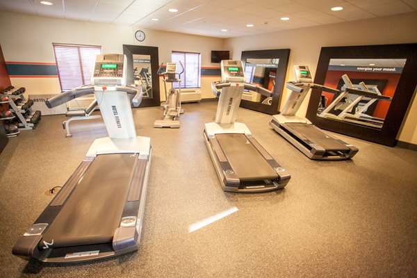 Fitness/ Exercise Room - Hampton Inn & Suites Kent