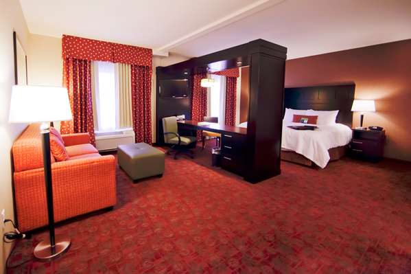  - Hampton Inn & Suites Kent