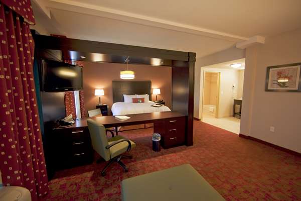  - Hampton Inn & Suites Kent