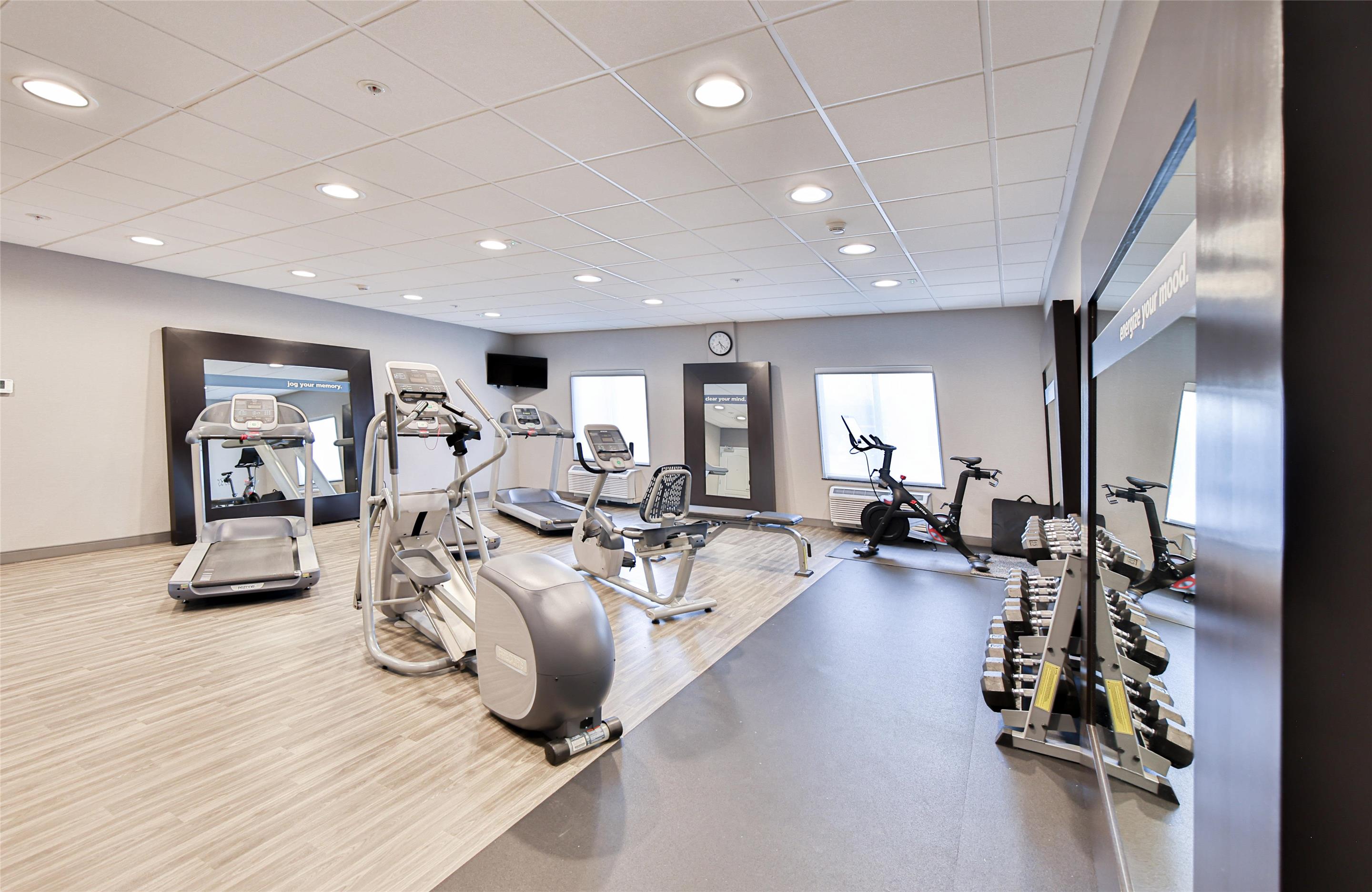 Health club fitness center gym | Hampton Inn & Suites Seattle/Kent,WA