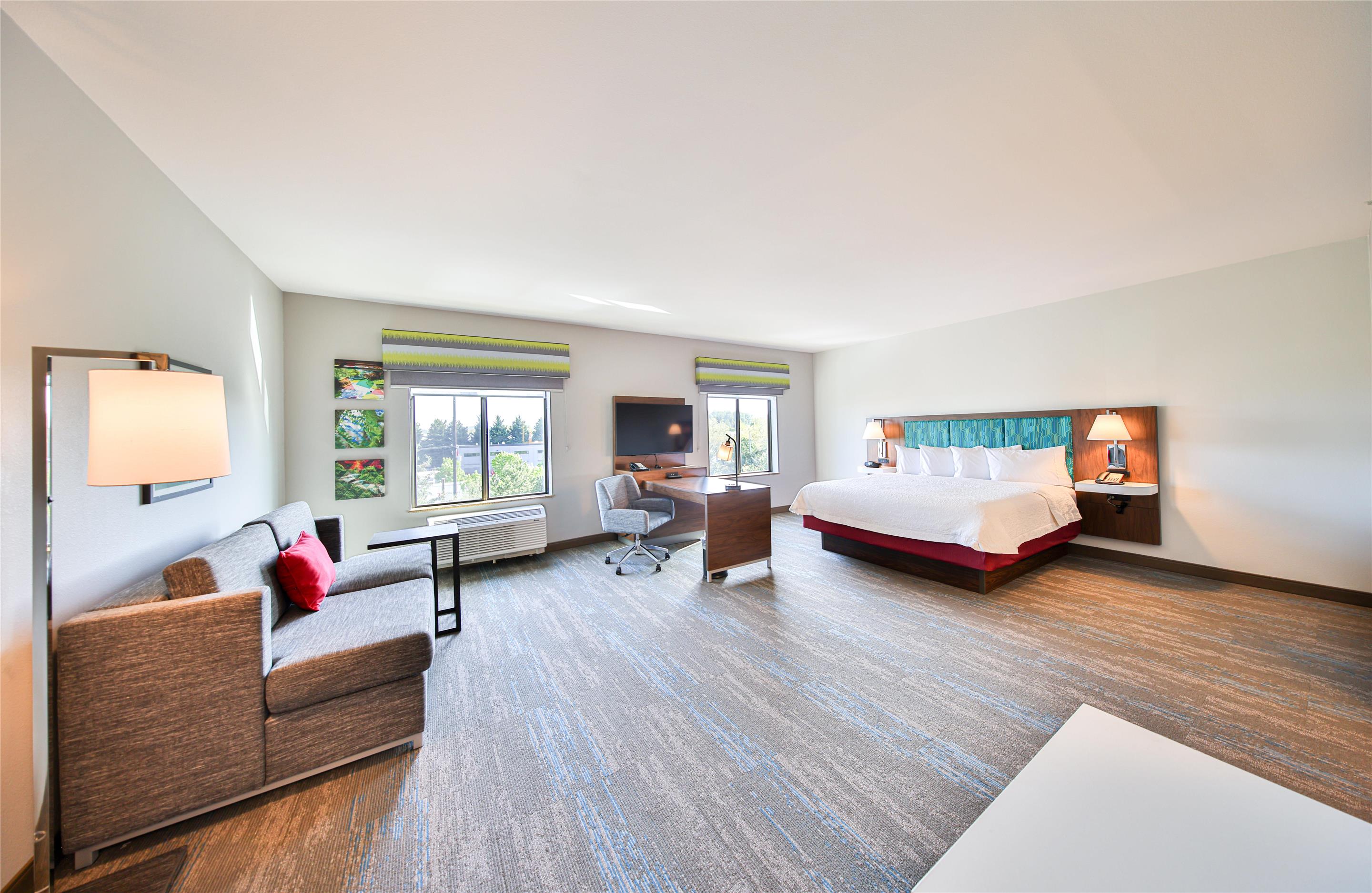 Guest room