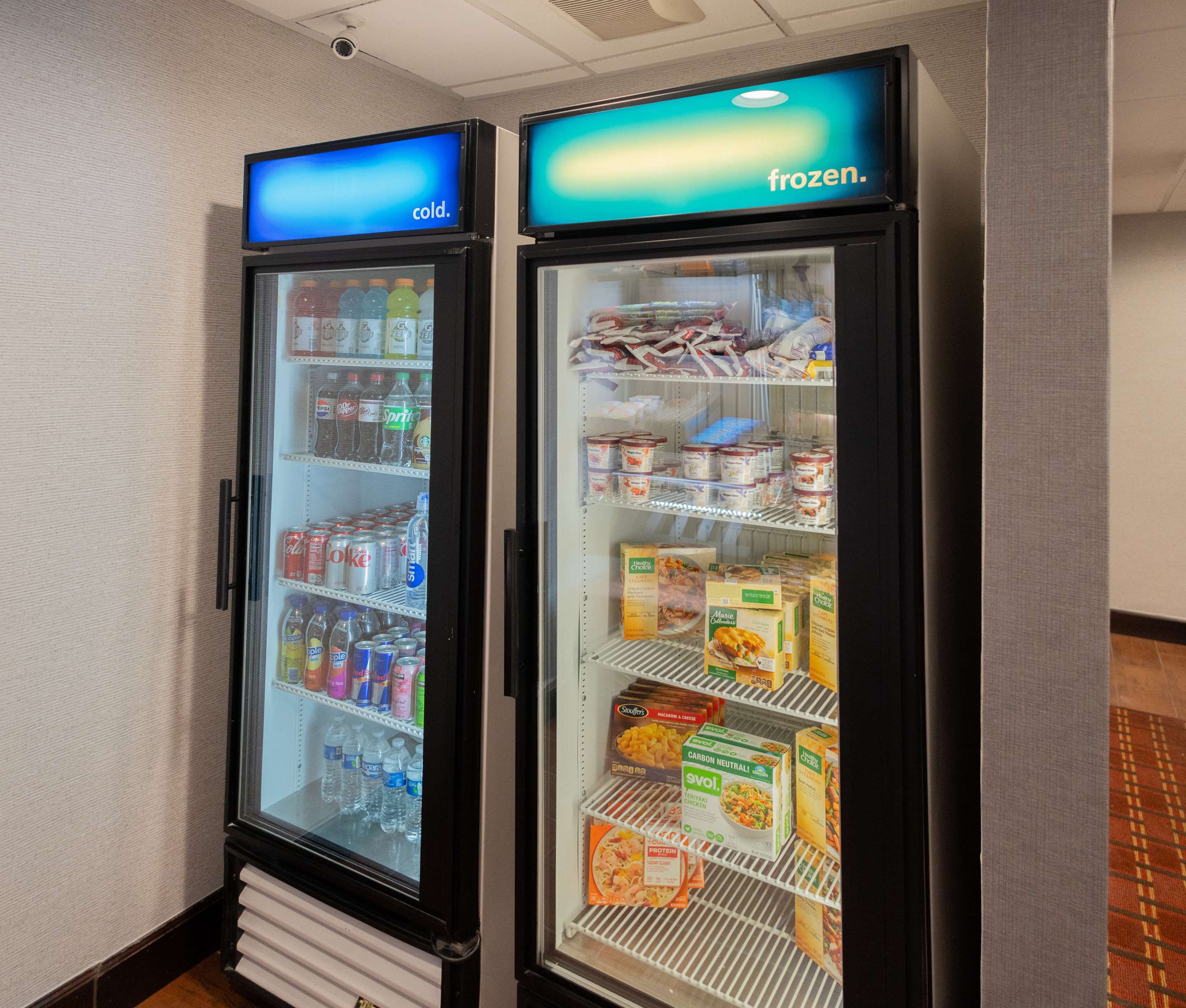 Restaurant | Hampton Inn & Suites Seattle/Kent,WA