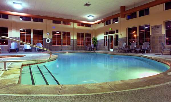 Pool - Hampton Inn & Suites Lynnwood - I-5, Exit 181