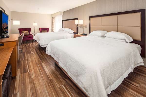  - Hampton Inn & Suites Lynnwood - I-5, Exit 181