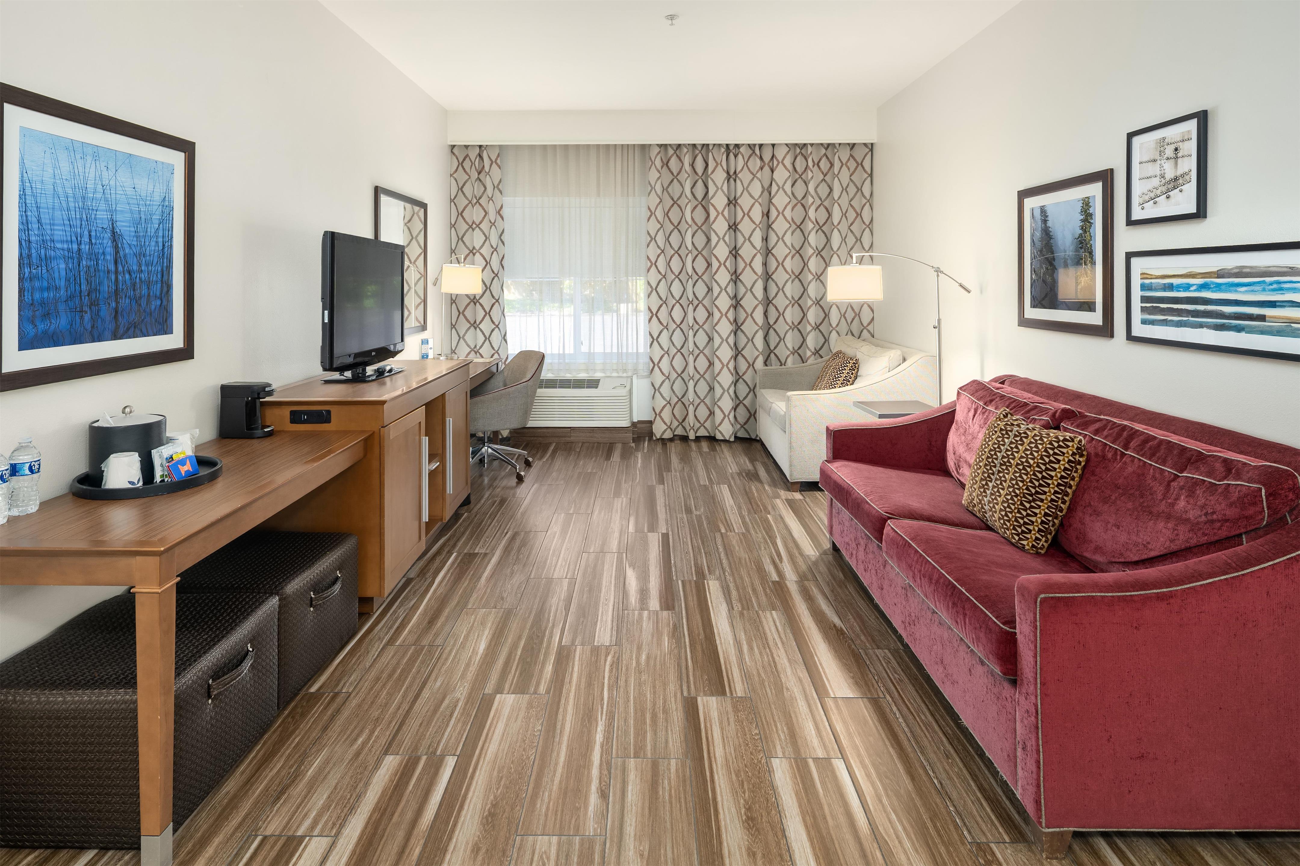 Guest room